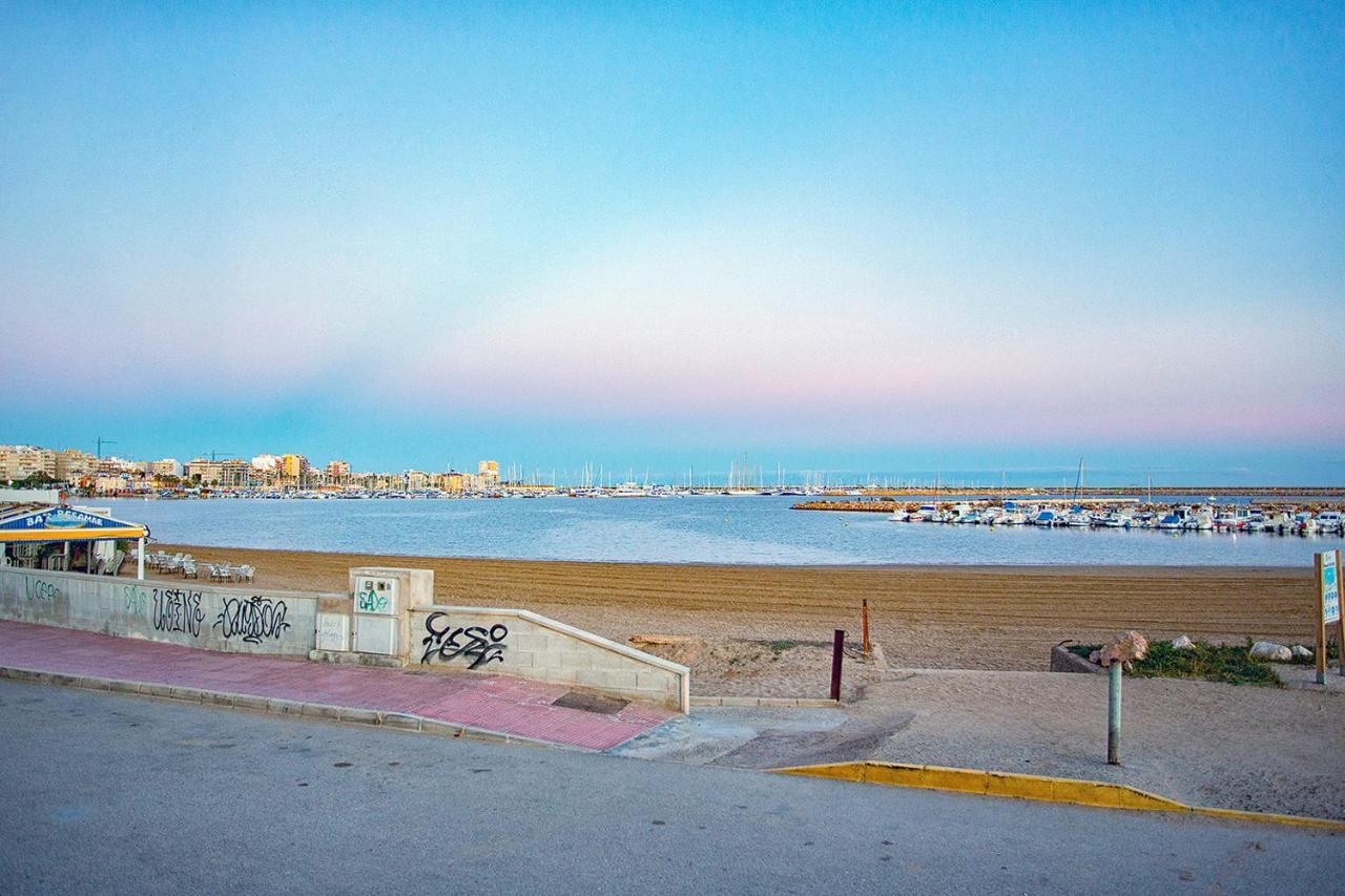 113 Beach And Trees - Alicante Holiday Торевьиа Экстерьер фото