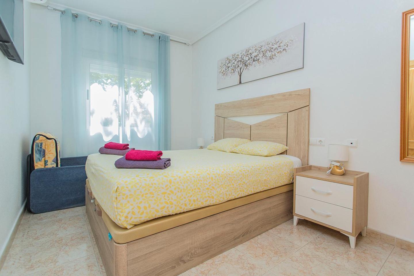113 Beach And Trees - Alicante Holiday Торевьиа Экстерьер фото